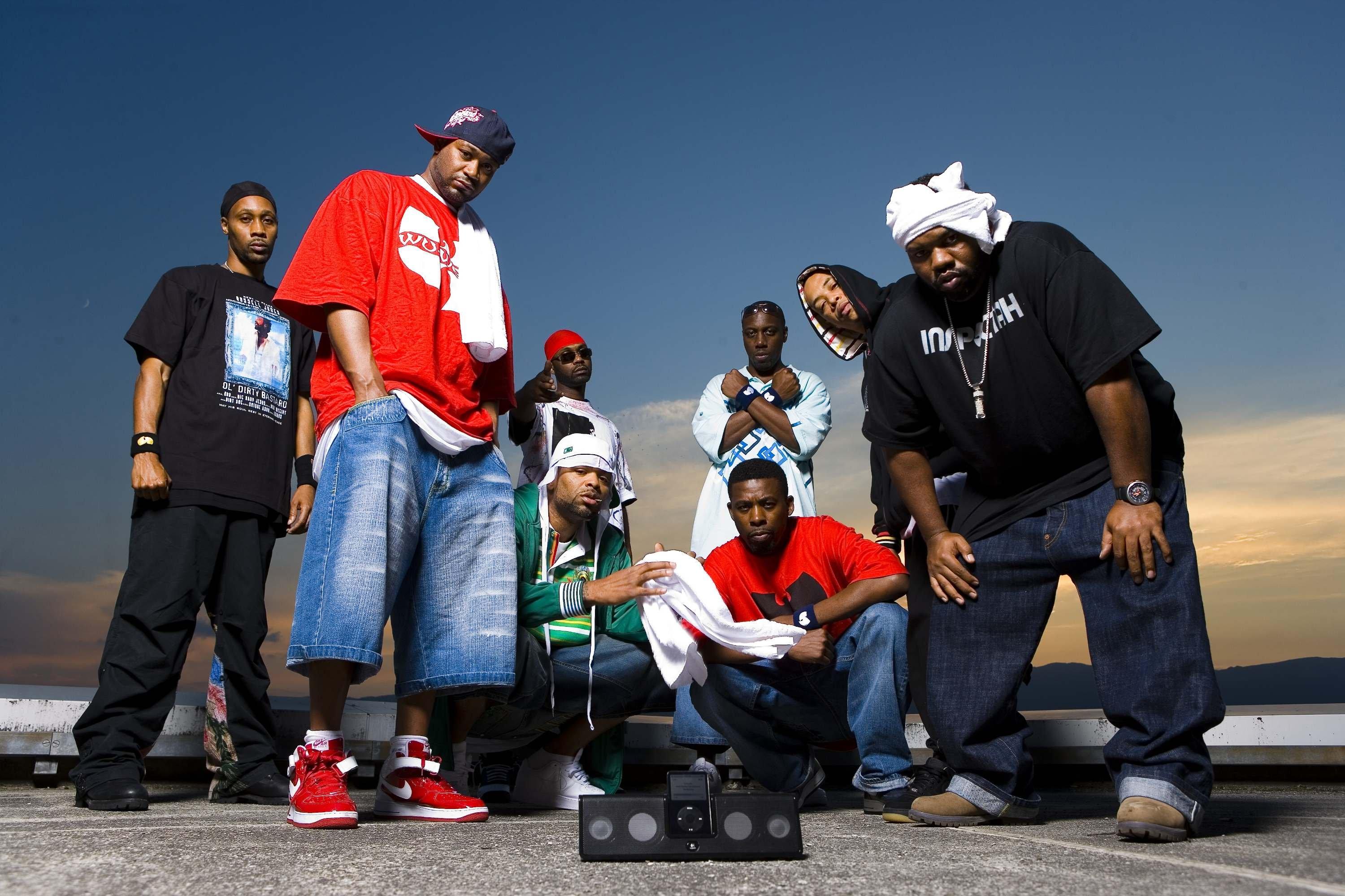9 KIDS FROM STATEN ISLAND BROKE EVERY RULE AND BUILT WU-TANG